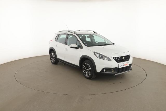 Peugeot 2008 image 2
