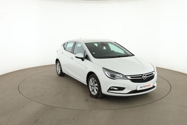 Opel Astra image 2