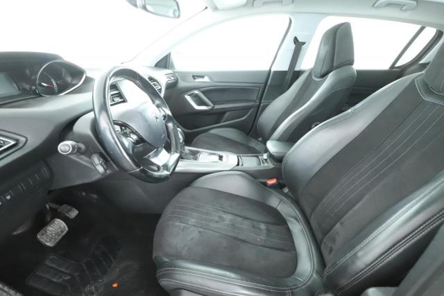 Peugeot 308 image 1