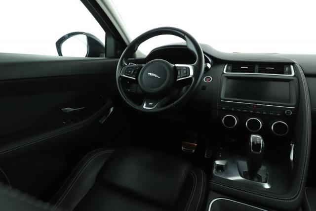 Jaguar E-Pace image 7
