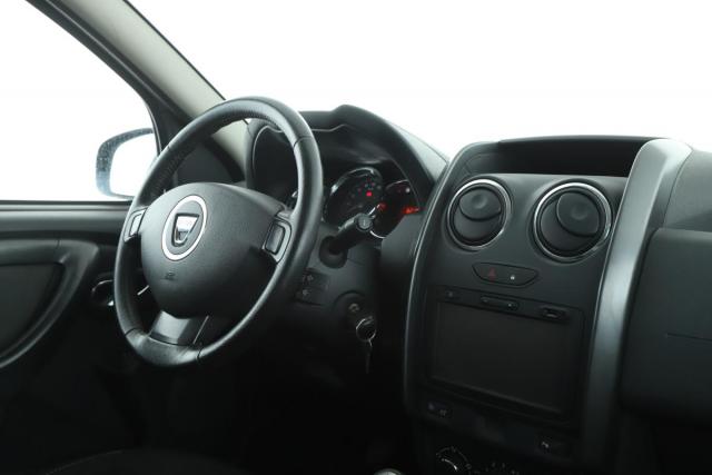 Dacia Duster image 9