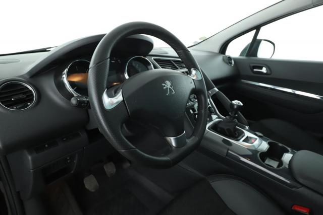 Peugeot 3008 image 6