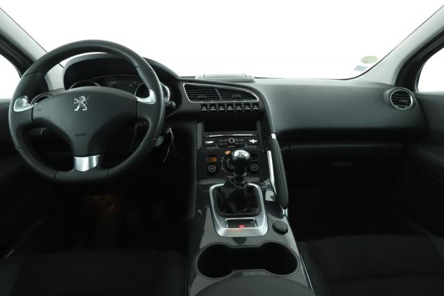 Peugeot 3008 image 9