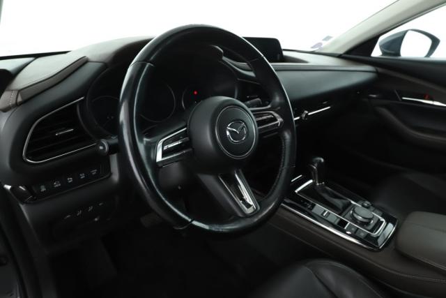 Mazda Cx-30 image 9