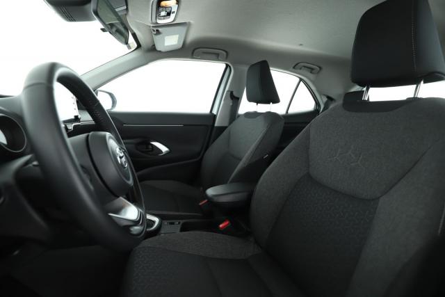 Toyota Yaris Cross image 4