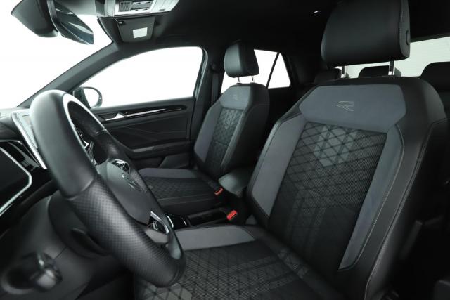 Volkswagen T-Roc image 7