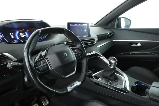 Peugeot 3008 image 3
