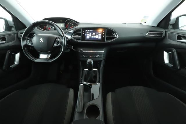 Peugeot 308 image 3