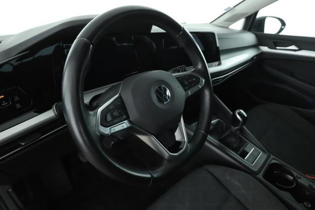 Volkswagen Golf image 6