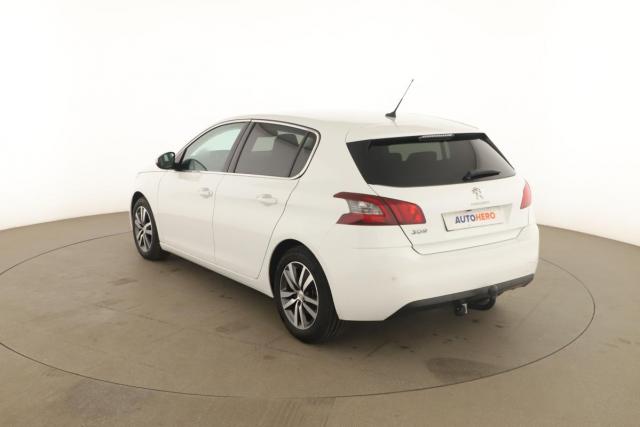 Peugeot 308 image 2