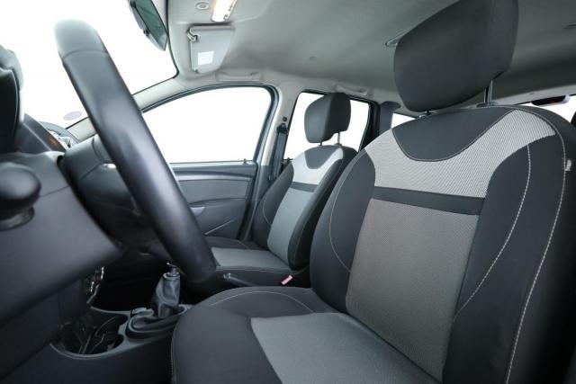 Dacia Duster image 5