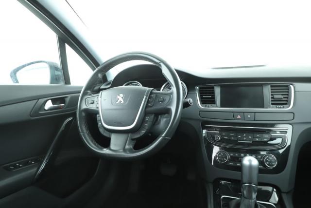 Peugeot 508 image 2