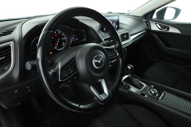 Mazda 3 image 9