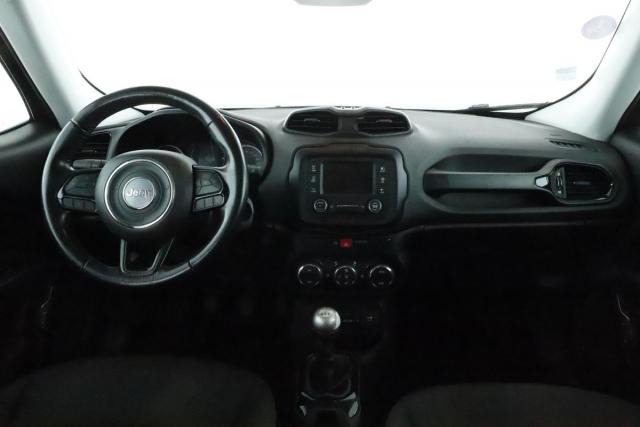 Jeep Renegade image 4