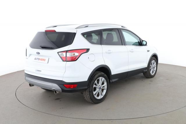 Ford Kuga image 5
