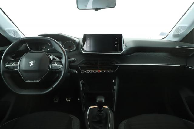 Peugeot 208 image 4