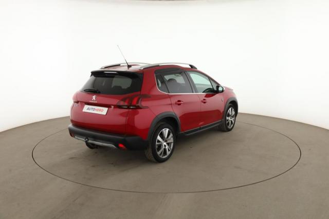 Peugeot 2008 image 9