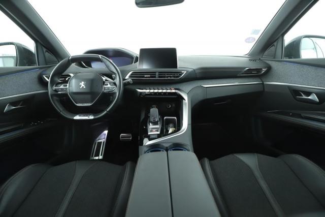 Peugeot 3008 image 2