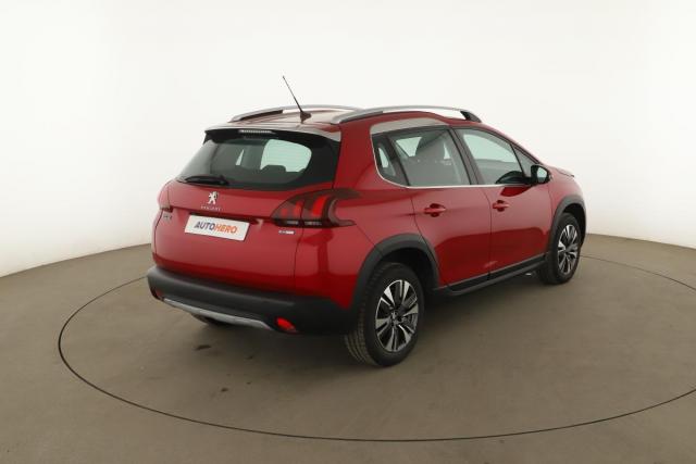 Peugeot 2008 image 6