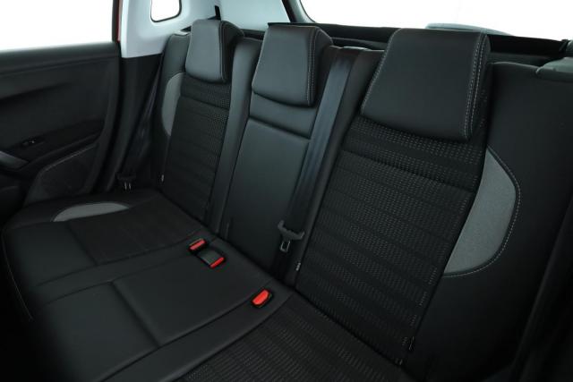 Peugeot 2008 image 9