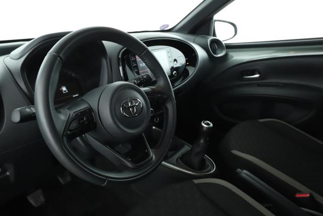 Toyota Aygo X image 2