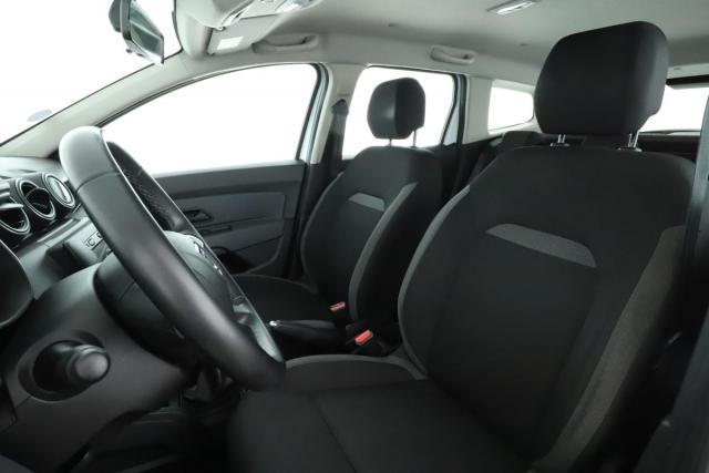 Dacia Duster image 2
