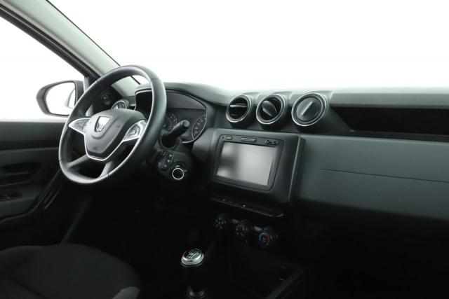Dacia Duster image 1