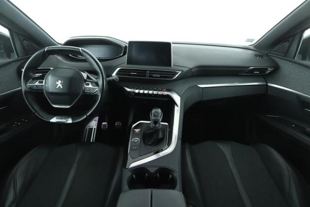 Peugeot 5008 image 9