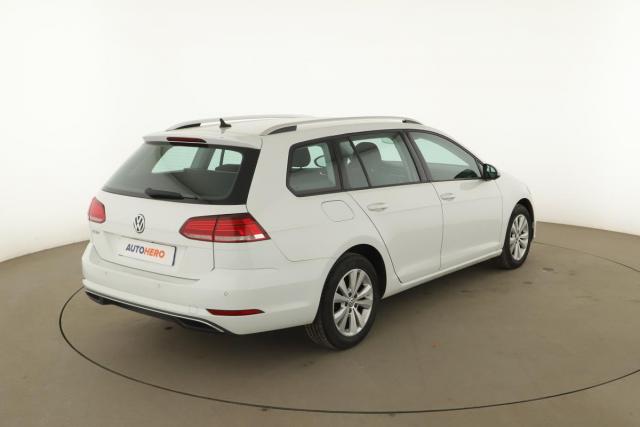 Volkswagen Golf Sw image 4