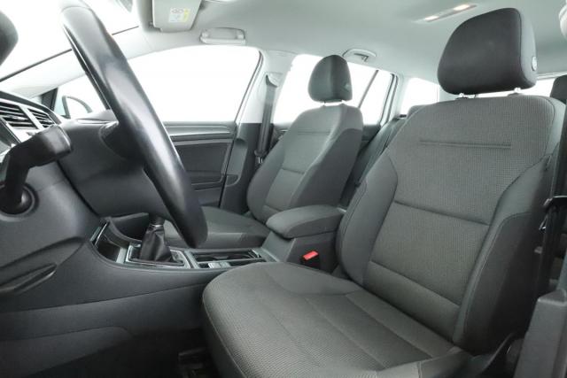 Volkswagen Golf Sw image 8