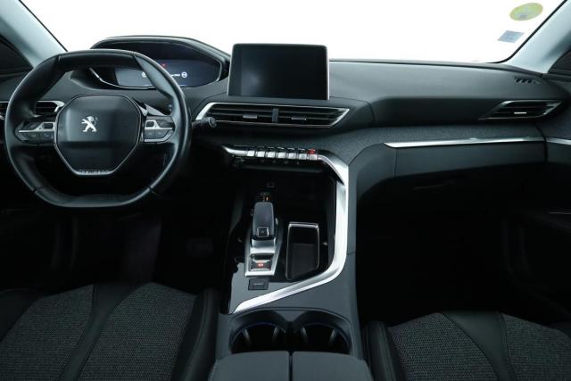 Peugeot 3008 image 1