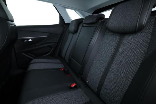 Peugeot 3008 image 4
