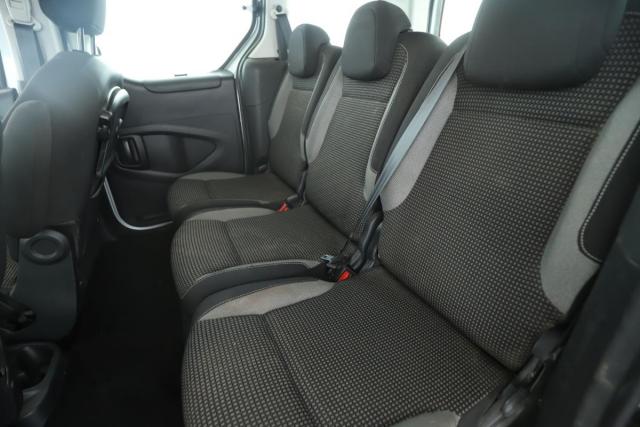 Peugeot Partner Tepee image 4