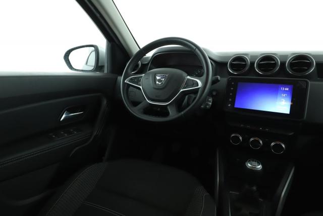Dacia Duster image 1