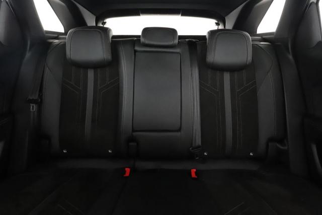 Peugeot 3008 image 2