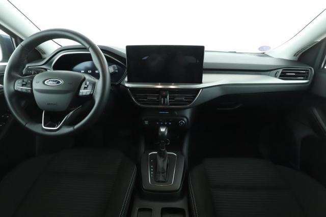 Ford Focus image 8