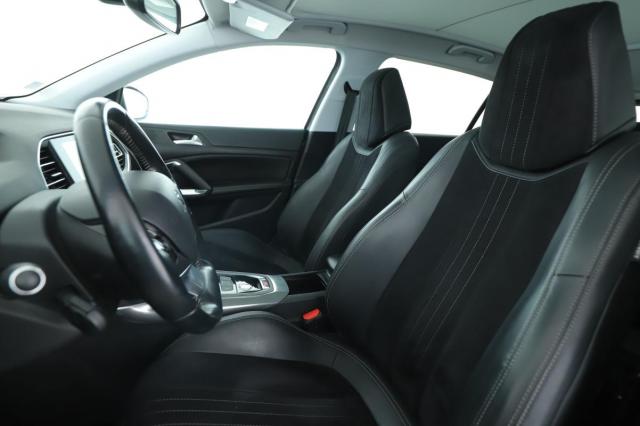 Peugeot 308 image 6