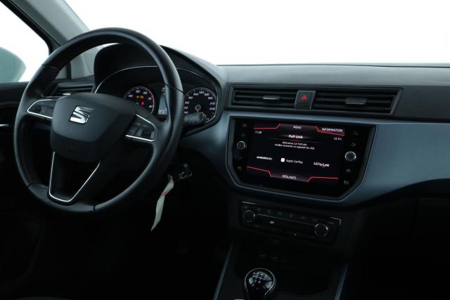 Seat Arona image 3