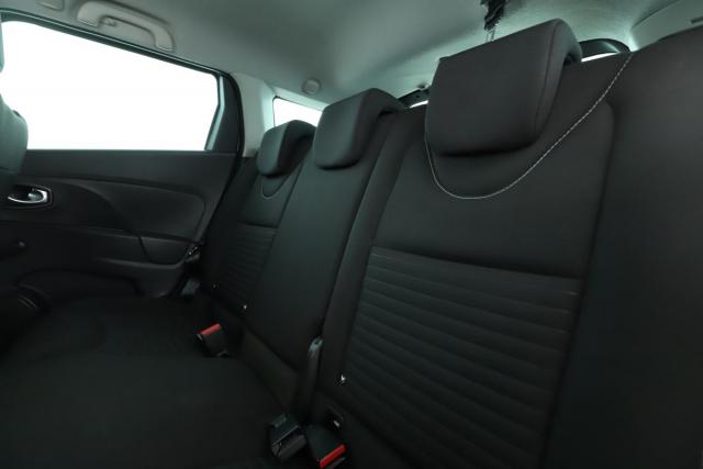 Renault Clio Estate image 1