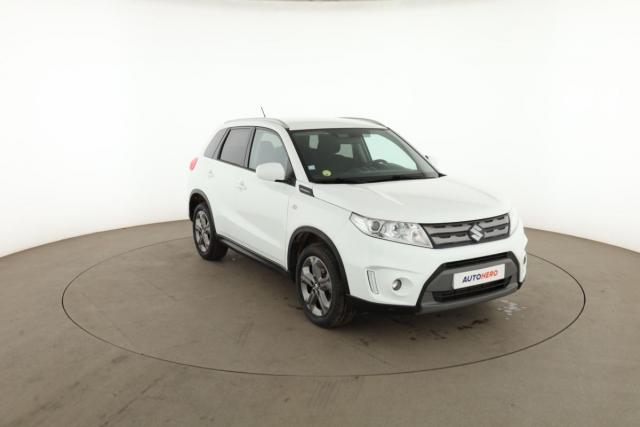 Suzuki Vitara image 3