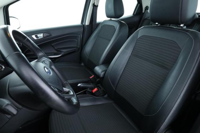 Ford Ecosport image 9