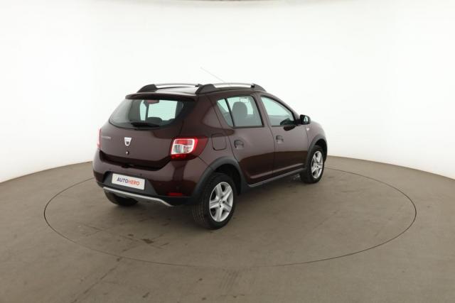 Dacia Sandero Ii image 2