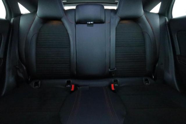 Mercedes Benz Cla Shooting Brake image 5