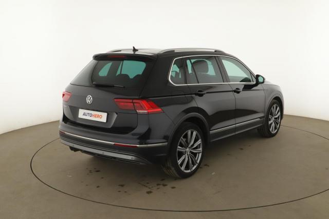 Volkswagen Tiguan image 9