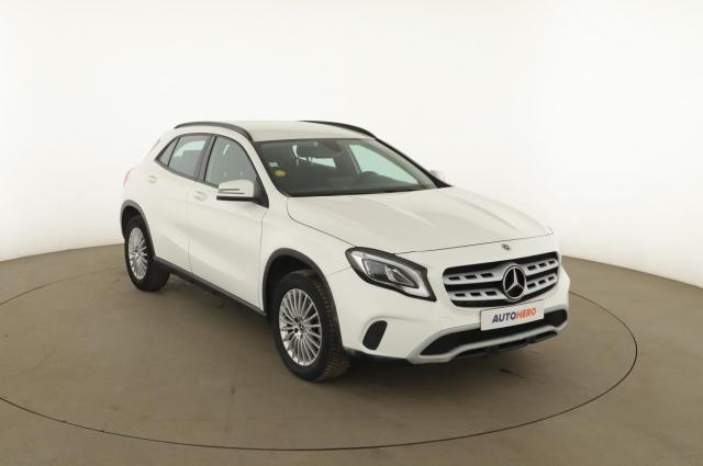 Mercedes Benz Gla image 7