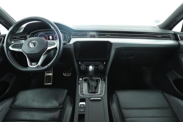 Volkswagen Passat Sw image 2