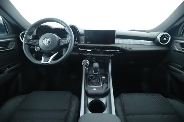 Alfa Romeo Tonale image 6