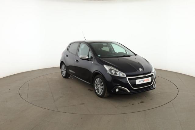 Peugeot 208 image 6