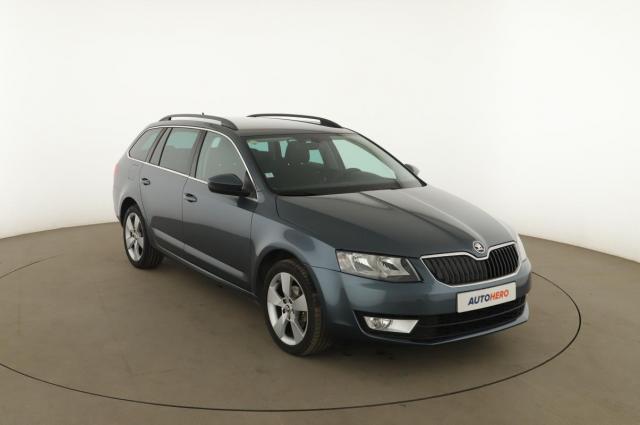 Skoda Octavia image 6