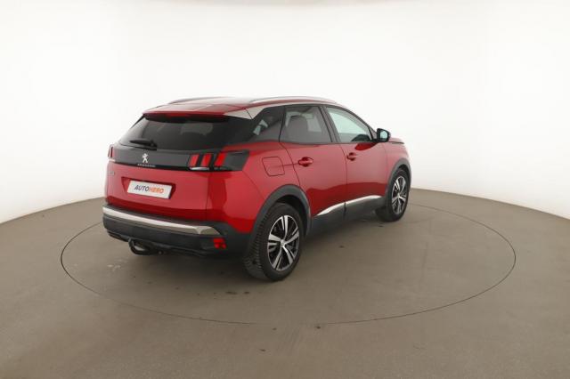 Peugeot 3008 image 2